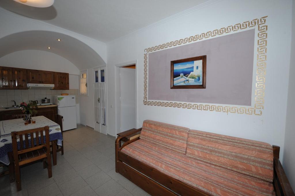 Orfeas Apartments Kamári Habitación foto
